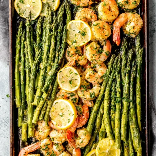Delicious Shrimp Dinner with Asparagus: Quick & Easy! 1 Delicious shrimp dinner with asparagus, healthy and quick to make