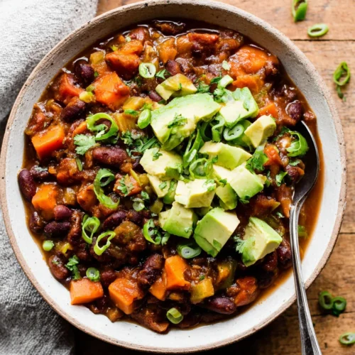 Delicious Vegetarian Chili Recipe for Cozy Nights 1 Delicious vegetarian chili recipe with sweet potatoes and beans.