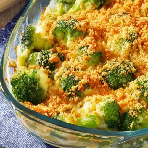 Cheesy Broccoli Casserole: A Comforting and Delicious Side Dish 1 cheesy broccoli casserole