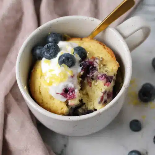 Lemon Blueberry Mug Cake: A Quick and Delightful Treat 1 Lemon blueberry mug cake, easy to make and delicious.