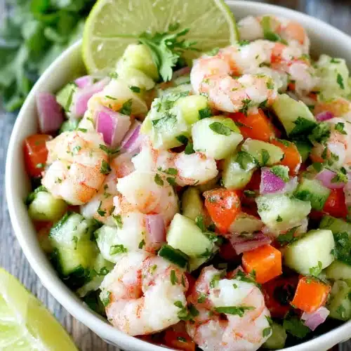 Delicious Shrimp Ceviche Recipe for a Fresh Snack 1 Delicious shrimp ceviche recipe with fresh vegetables.